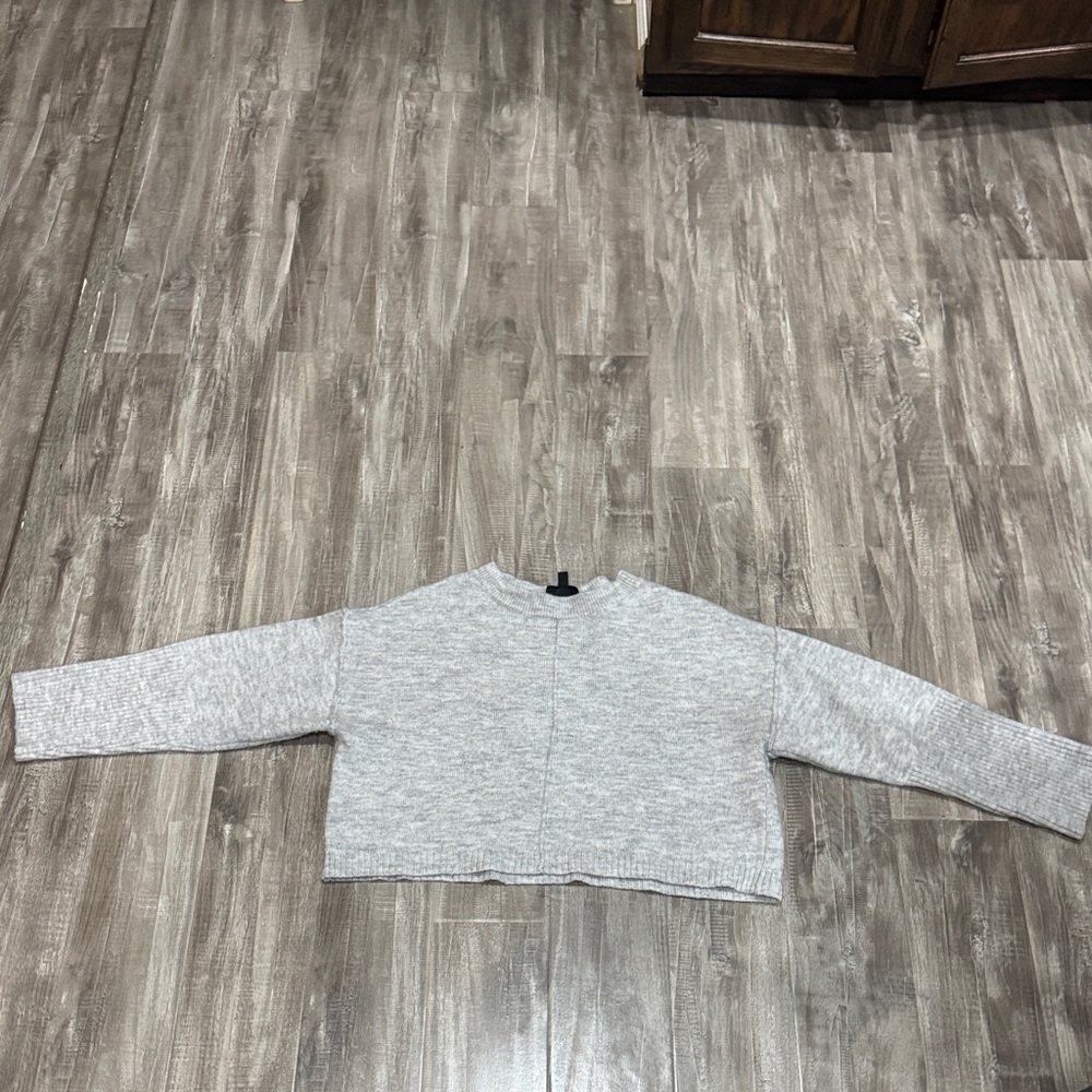 Topshop Light Gray Crew Neck Sweater